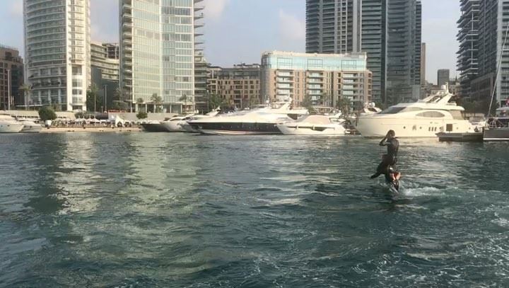 Double Trouble ✌🏻@Eliodiab @beirutboatshow @zaitunaybayofficial  flyboard... (Zaitunay Bay)