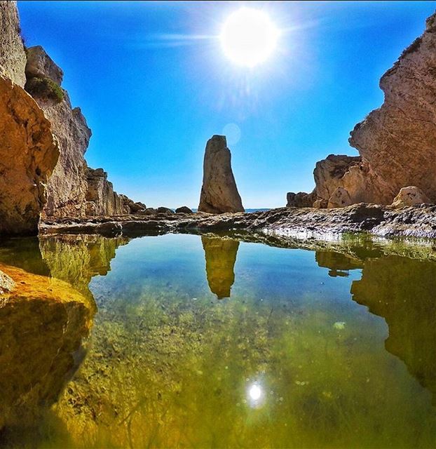 Double view🏞  crystalwater  clearsky  sunnyday  rocksarround  bluesky ...