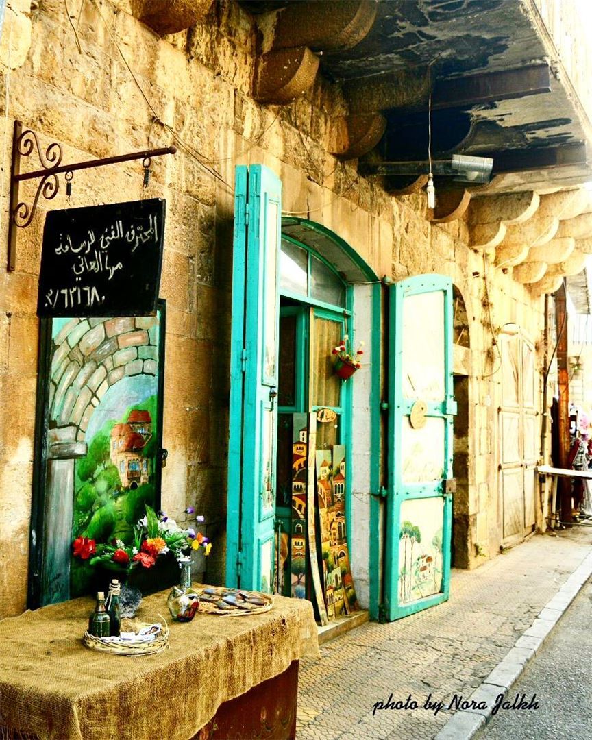 Douma , beautiful old village old  douma architecture  lebanon... (Douma Souks)
