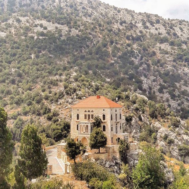 Dreamhouse🏡 (Tannurin At Tahta, Liban-Nord, Lebanon)