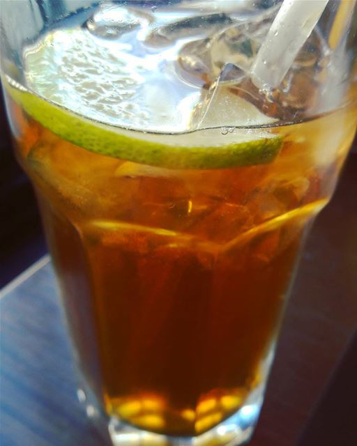 🍹🍹🍹  Drinking  IceTea  Lemon  Ice  Tea  Hot  Day ...