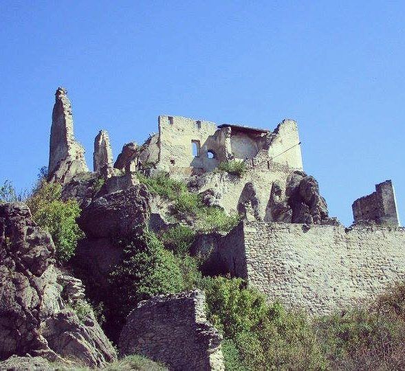  durnstein  castle  austria  ruin  architecture  baroque ... (Dürnstein)