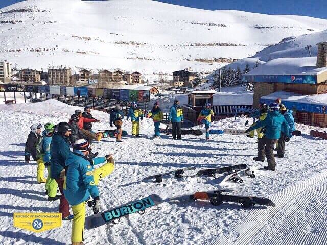 Earlier this season, ROS trainings 🏂  rosshreddingsessions  snowboard ... (Mzaar Ski Resort)