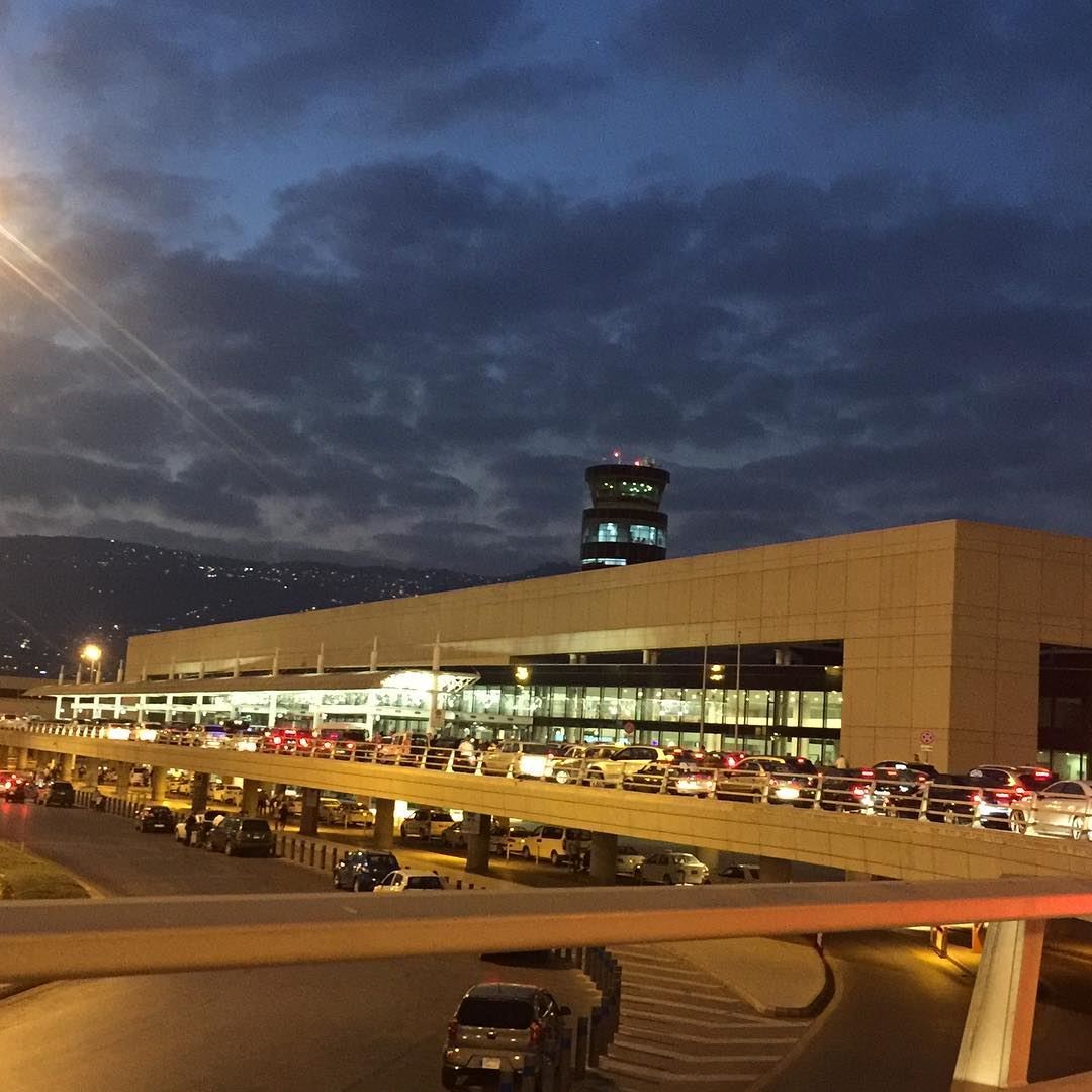 Early Morning at Beirut Airport bye bye Lebanon 🇱🇧 busy time summer 2017... (Beirut–Rafic Hariri International Airport)