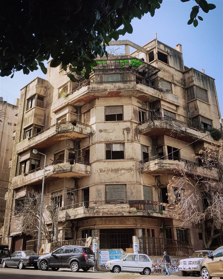Early Wrinkles .. Fade & Abandon .... why whatif abandoned .. beirut ... (Beirut, Lebanon)