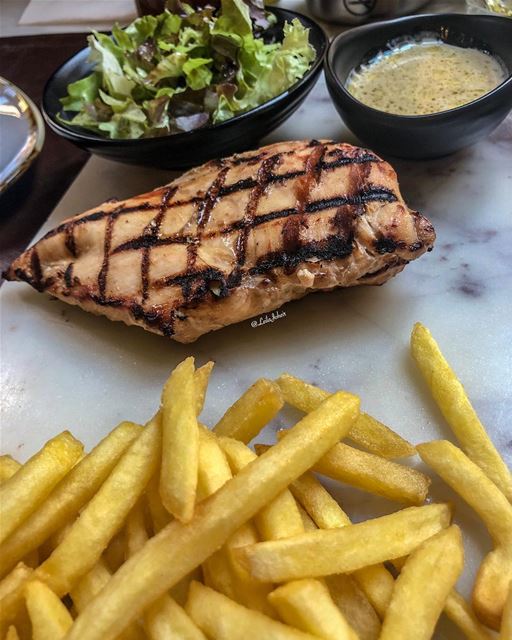 Eat more vegetables...eat more fries  foodie  poulet  grilledchicken ...