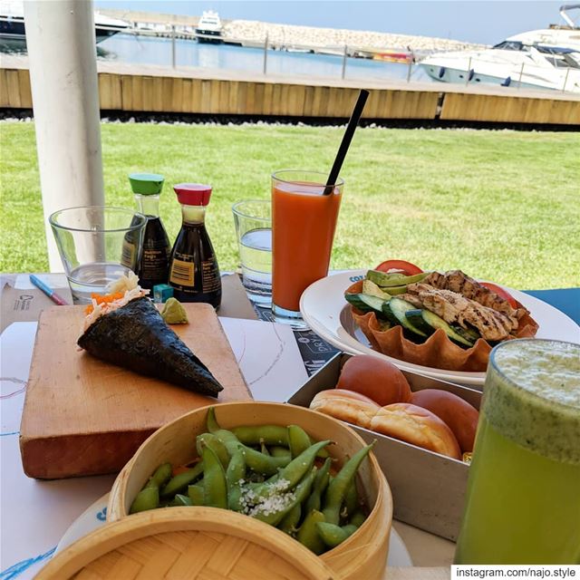  edamame  temaki  sushi  tacosalad  mintedlemonade🍋  carrotjuice  lebanon...