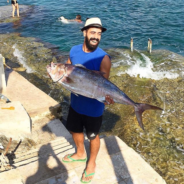 Eh this is a nice catch ..bi t fish l khelek 🐬🐟🐠 whatsuplebanon ...