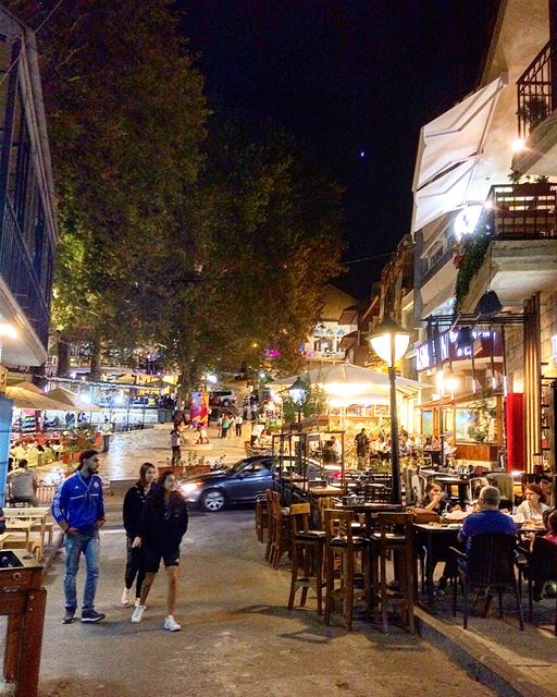  ehden  almidan  ehdenbynight  northoflebanon  lebanon  livelovelebanon ... (Al Midan Ehden)