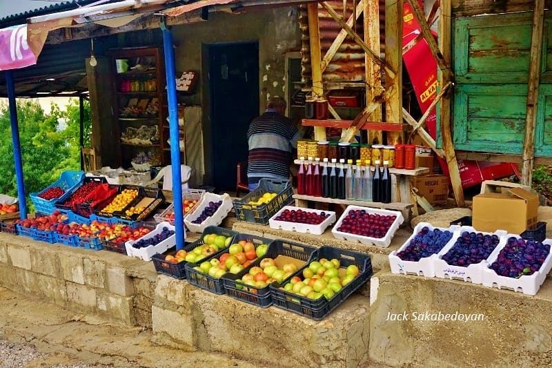 Ehden  ehden  northlebanon  shop  fruits  seasonalfruits  seasonalfruit ...