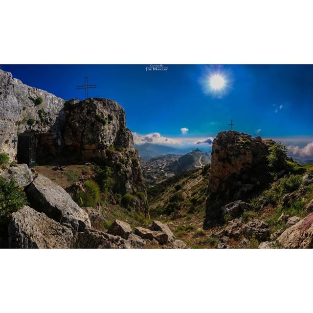  ehden  sunset  cross  beautifullebanon  wearelebanon  livelovelebanon ...