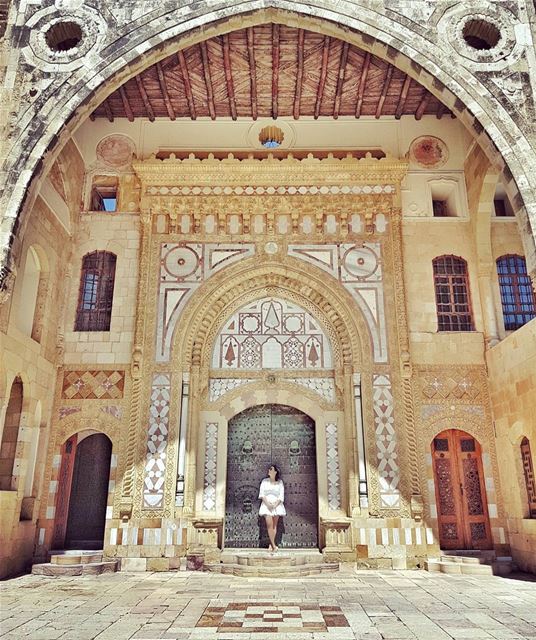 Enchanted... 💛💛💛 ____________________________________________... (Beiteddine Palace)