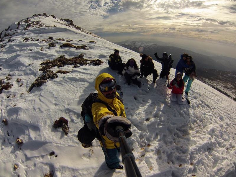 End of year resolution: hike more 🌲❄️🗻🏔🏕 (Mzaar Kfardebian)