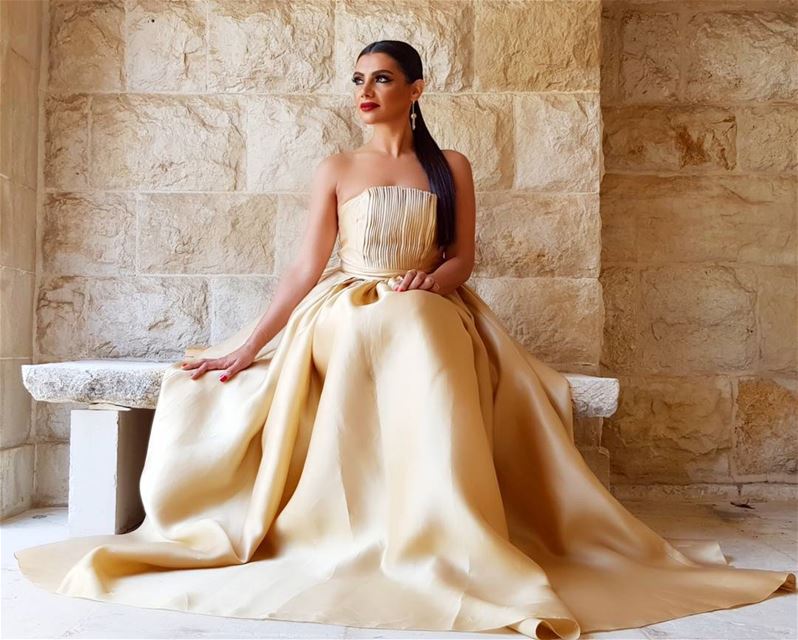  EndOfWeddingSeason wedding love lebanon dress makeup glam Makeup:@silk_in