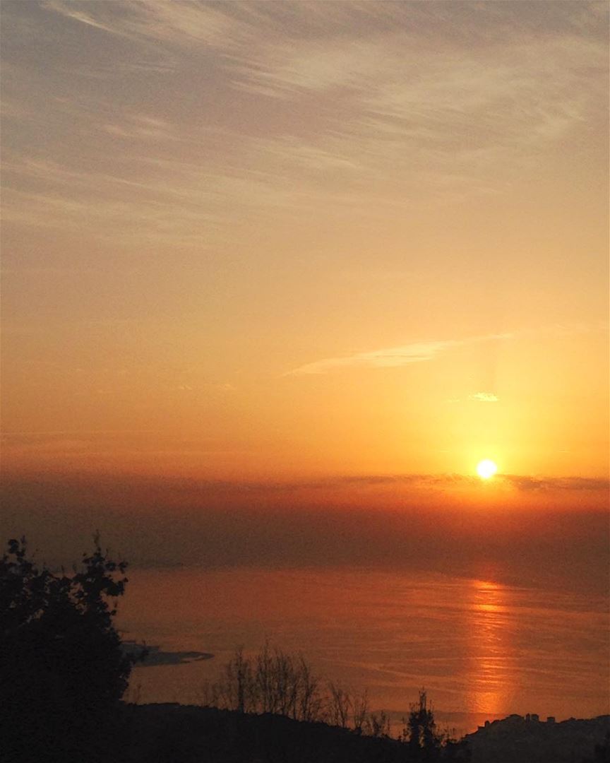 Enjoy every sunset 🌅Look forward to every Sunrise 🌄  sunrise  afternoon ... (El Kfour, Mont-Liban, Lebanon)