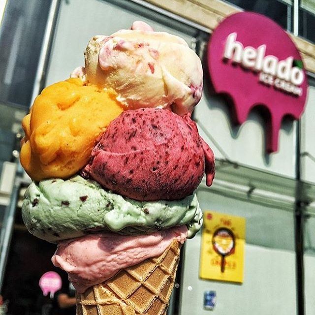 Enjoy summer while it lasts ❤️☀️🍦🍦🍦 My fave place for ice cream! If you haven't tried it, get in the car and drive 😋  (Helado)