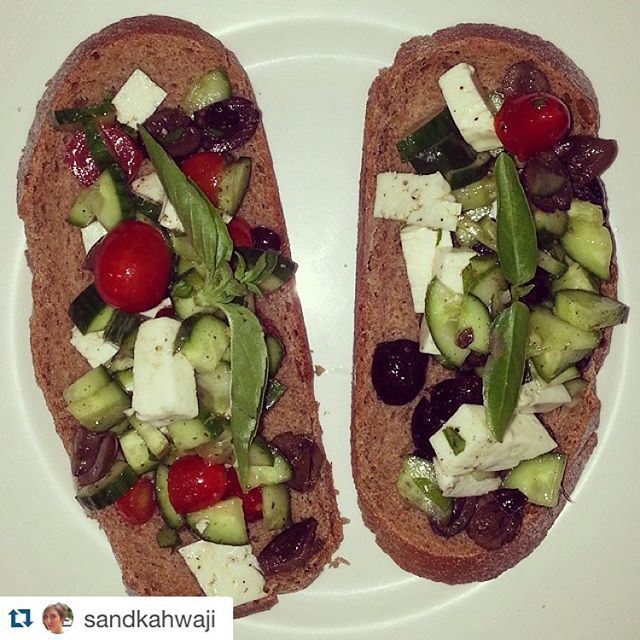 Enjoying the Healthy dinner on Tuesday with Body Buddy bruschetta  (Healthy Life)