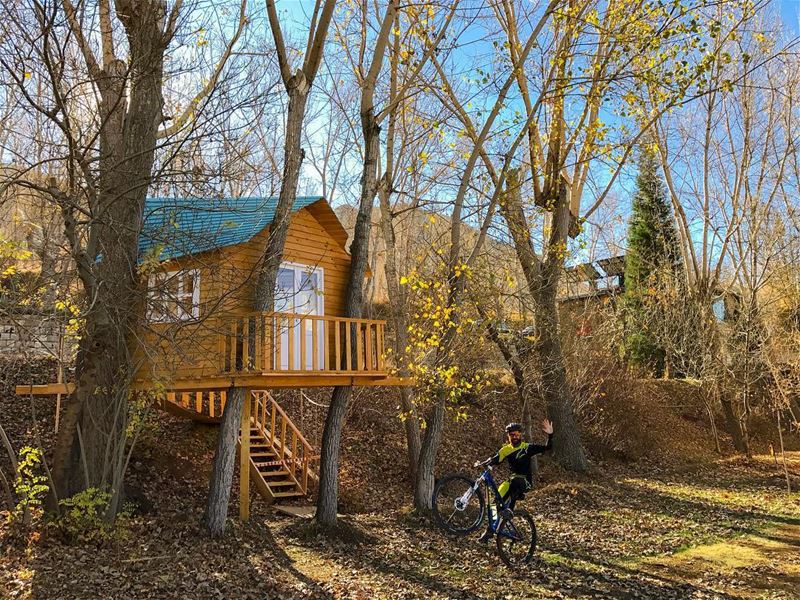 Enjoying the last bits of Autumn 🚴🏼🍁🏡....... earthpix ... (Lebanon)