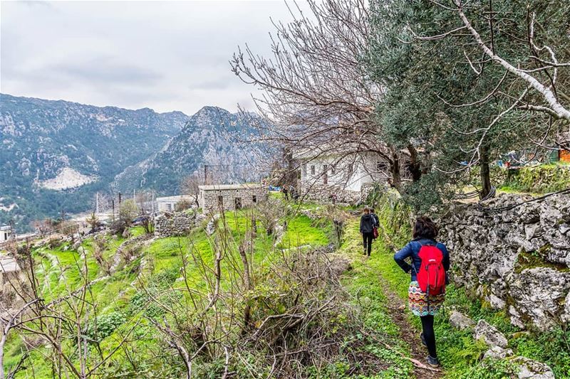 Entering El Iibri village travelbloggers  discoverearth   earthofficial ... (Jabal Moûssi)