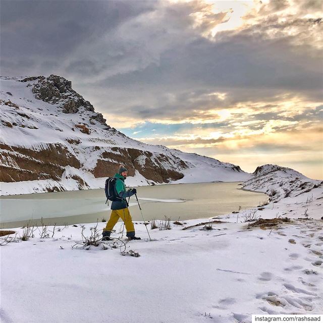 Entering the first half of winter extra time ❄️🏔.... hiking  snow ... (Falougha, Mont-Liban, Lebanon)