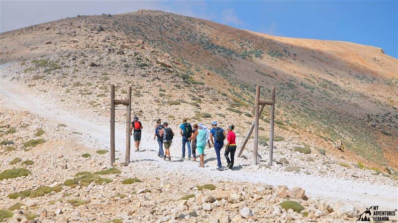 Entering the gates of no man's land (Cornet el Sawda)🚶🗻 ...