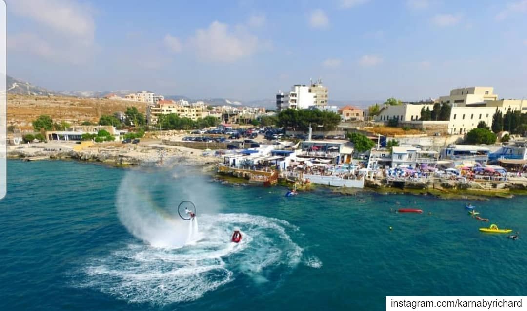 Entertain yourself Today with a Flyboard Show @chez.fouad @ta7etelri7 Cu... (Tahet el-rih تحت الرّيح)