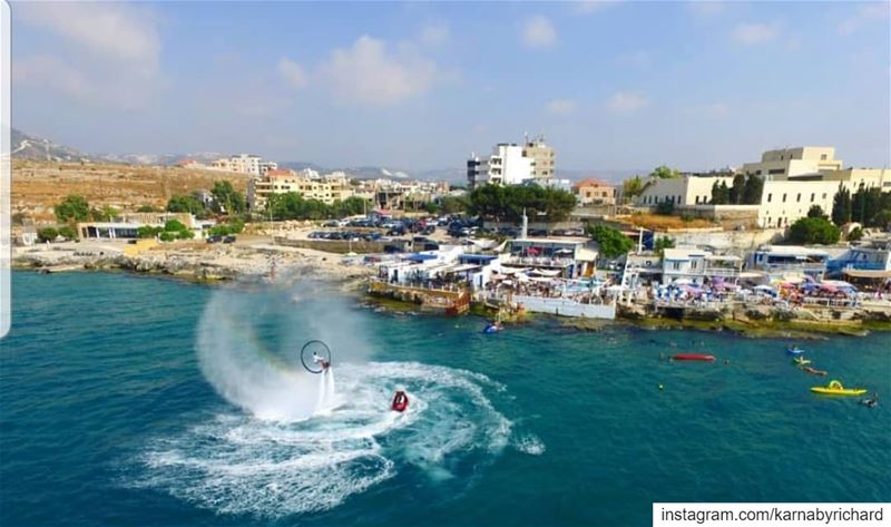 Entertain yourself Today with a Flyboard Show @chez.fouad @ta7etelri7 Cu... (Tahet el-rih تحت الرّيح)