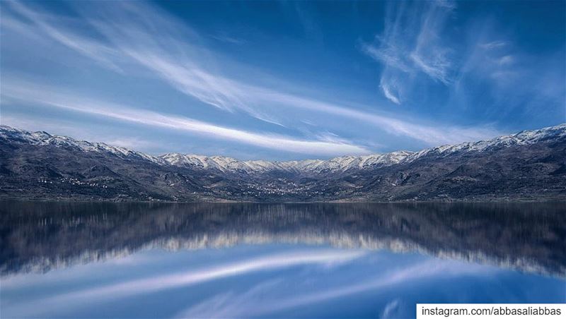 Epic view from Qaraoun Lake!................ (Lake Qaraoun)