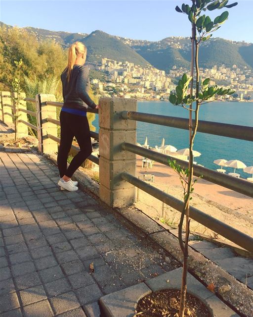 Even in December ... sunnydecemberdays ... lebanesesunshine ...... (Joünié)