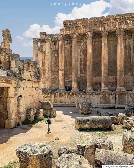 ✨Every Great Dream begins with a Dreamer ✨.....Roman Temples of... (Baalbek , Roman Temple , Lebanon)