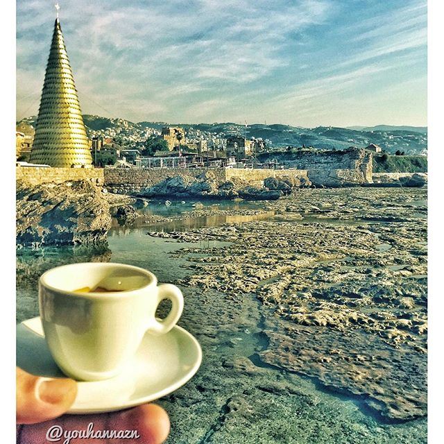 Everybody should Believe in Something  (Al Azrak-Jbeil)