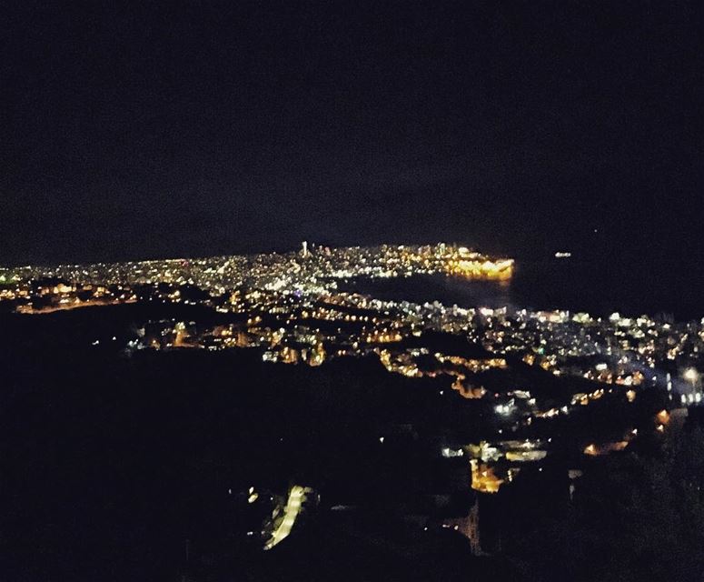 Everything is beautiful from a certain distance!  beirut  lebanon @livelove (Kornet Chehwen 1526)