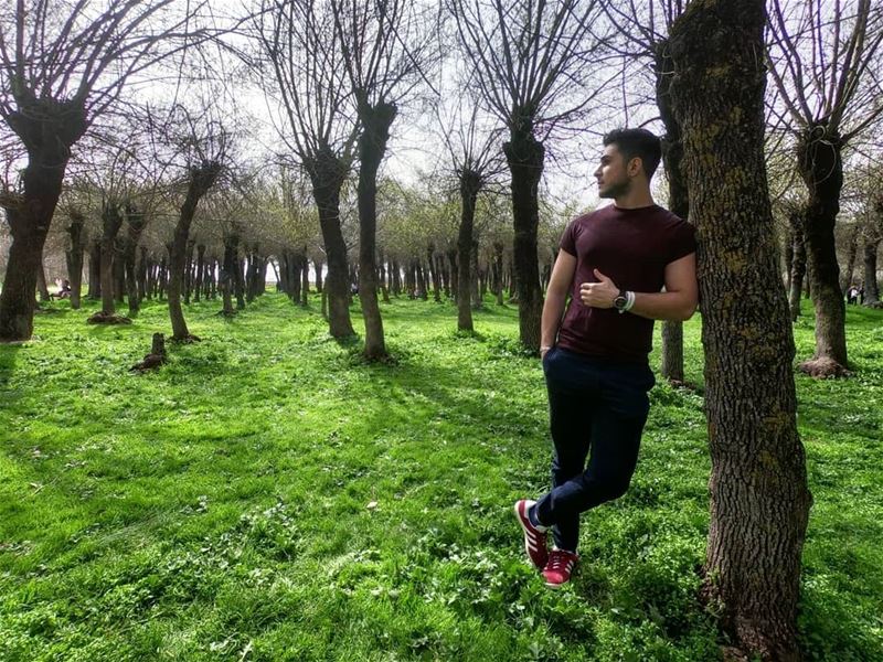 Explore so you can find yourself.  lebanon  nature  roadtrip  taanayellake... (Deïr Taanâyel, Béqaa, Lebanon)