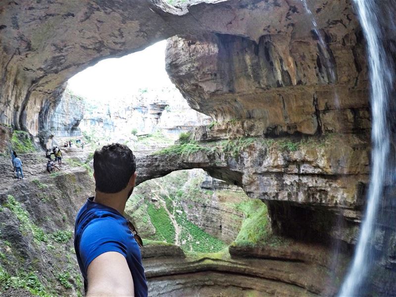  ExploreWithChris 💦 Looking Inside Out the Beautiful Naturally Made Balaa... (Bâloûaa Balaa)