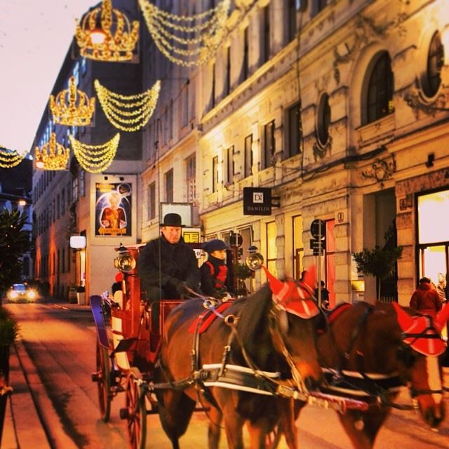 Fairy tales mood  Christmas  Wien  ig_leb  ig_austria  ig_lebanon ...