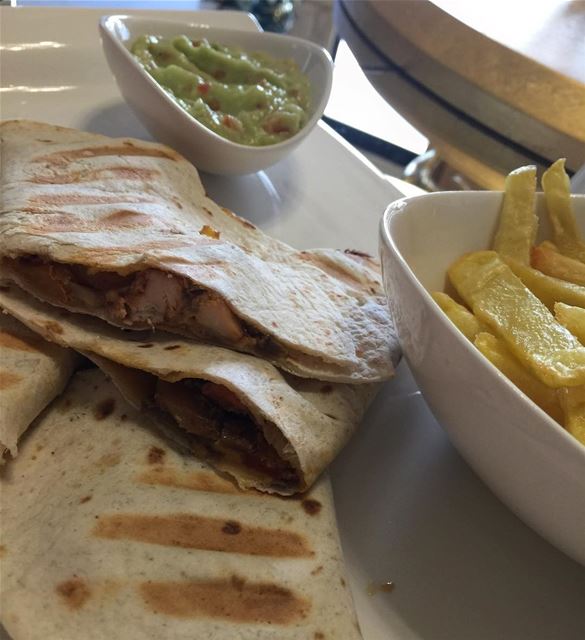  fajitas  sandwich  tortillabread  cheddars  guacamole  yummyfood ...