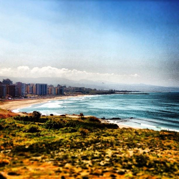Familiar  ramletelbayda  beirut  lebanon  beach  coast  landscapes  cities...