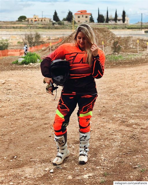 Feelin  InMyElement , can't wait to go again! @motocrossacademy.lb 🧡...