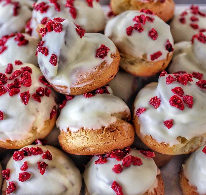 Feels like Christmas 🎄❤️..... lebanoneats  profiteroles ... (Le Gray, Beirut)