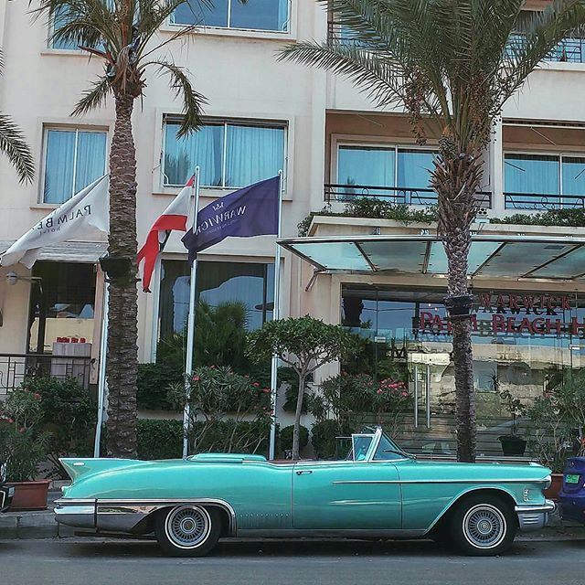 Felt like in Miami for a moment & back to the 50's with this Cadillac Eldorado ClassicCar (Ain El Mrayseh)