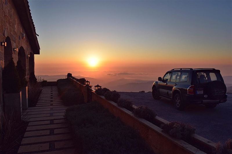 Fill your life with adventures, not things. Have stories to tell, not... (Hammana)