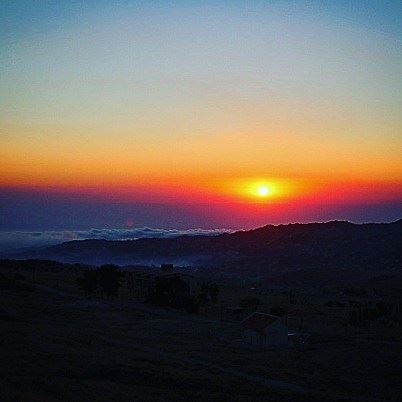 🌞🌥 Follow me for more of my nature pics (Optional) ! 🇱🇧... (Qanat Bakish, Mont-Liban, Lebanon)