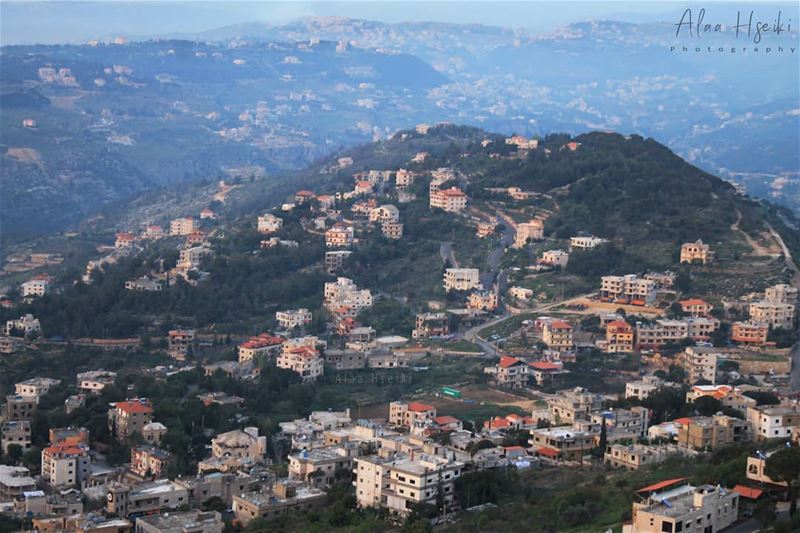 For a Minute There.. I lost Myself 😍✨... Hseiki  Lebanon  Baissour ... (Baïssoûr, Mont-Liban, Lebanon)