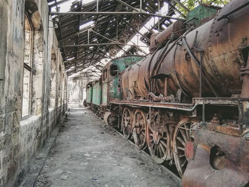 For sale in very good condition......  tripoli  vintage  trainstation ...