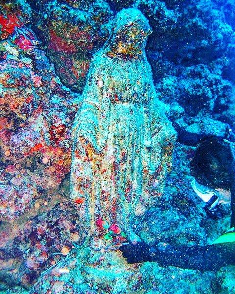 For the Month of May pilgrimage - Ardra diving spot - 37 m - Dbayeh... (Dbayeh, Mont-Liban, Lebanon)