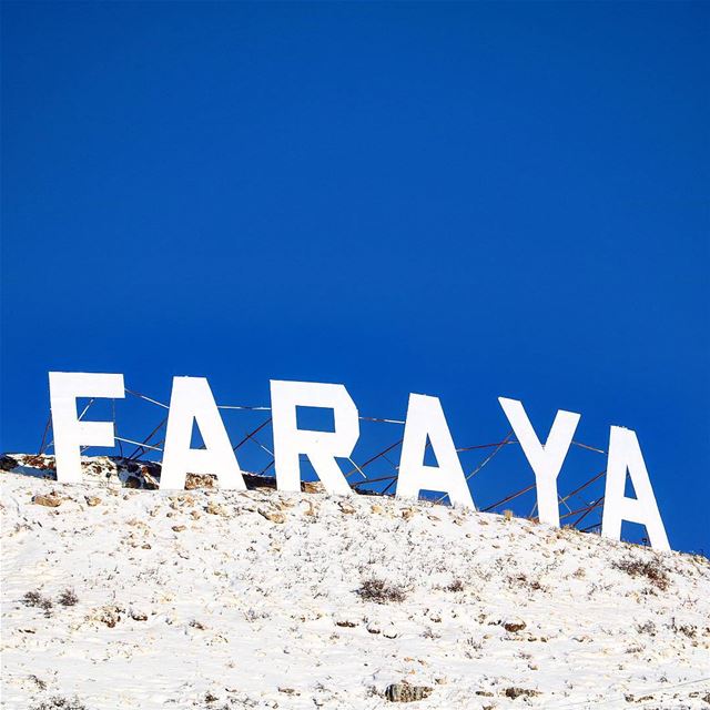 For the sake of he Sign! 🙄... (Faraya, Mont-Liban, Lebanon)