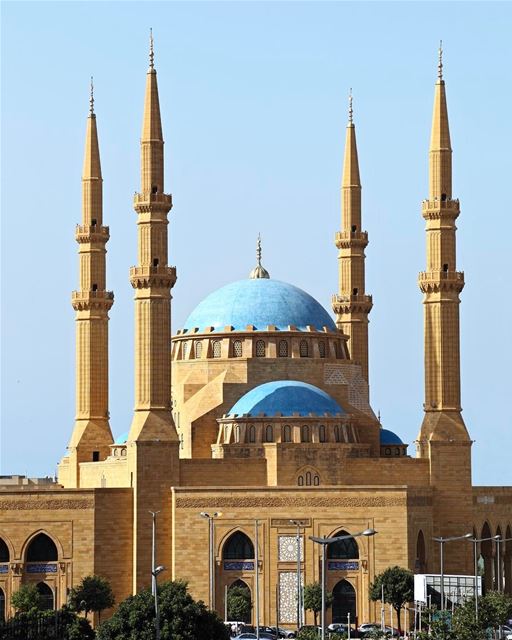 Fotografia espetacular da grandiosa Mesquita Azul (ou Al-Amin Mosque):... (Mohammad Al Amin Mosque)