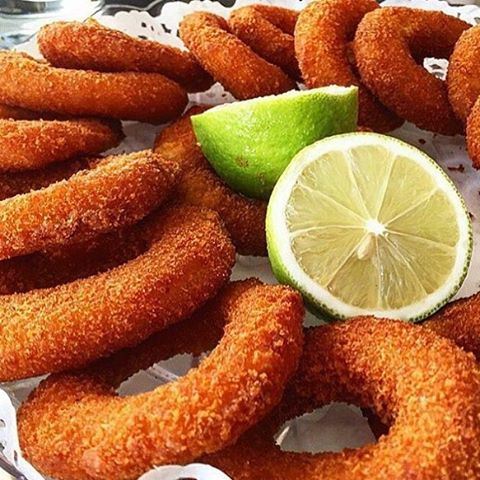 Fried Calamari 😍🐙 Credits to @celineelboustany
