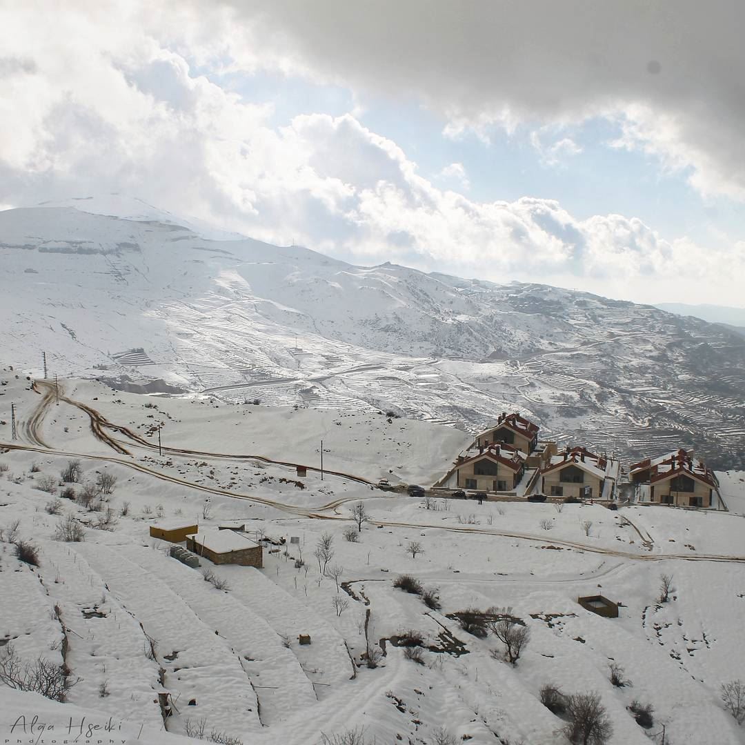From Above ❄️... Hseiki  Lebanon  adventure  hiking  snow  sannine ... (Sannin, Mont-Liban, Lebanon)