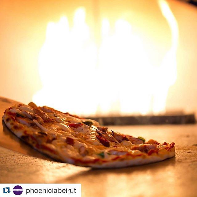 From the oven direct to you 👍👍❤️❤️🔥🔥🔥 (Phoenicia Hotel Beirut)
